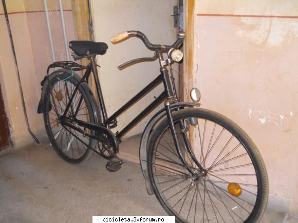 Vanatoarea de biciclete - Mi-a zis Domnul Popescu astazi ( care are o - Poze biciclete vechi