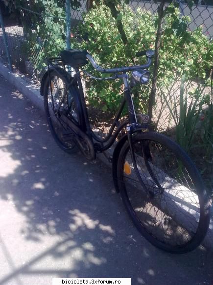 tot o anii 30,roti pe 28 :hi: bicla nsu
