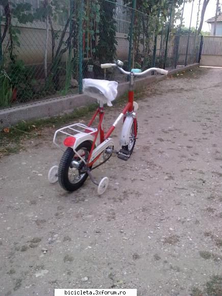 pina sa apara gentuta, i am facut      rost micutului pegas de o pereche de roti :hi: pegas mini