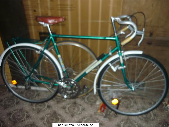 sputnikul a iceput sa prinda contur .... :hi: ukraina 92 ,si sputnik